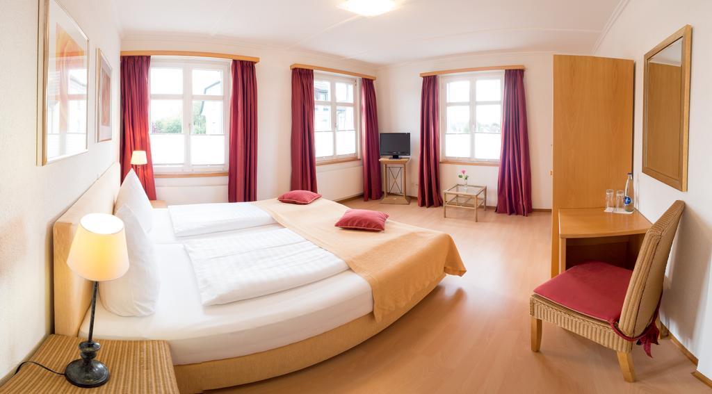 Hotel Restaurant Blume Steinach エクステリア 写真